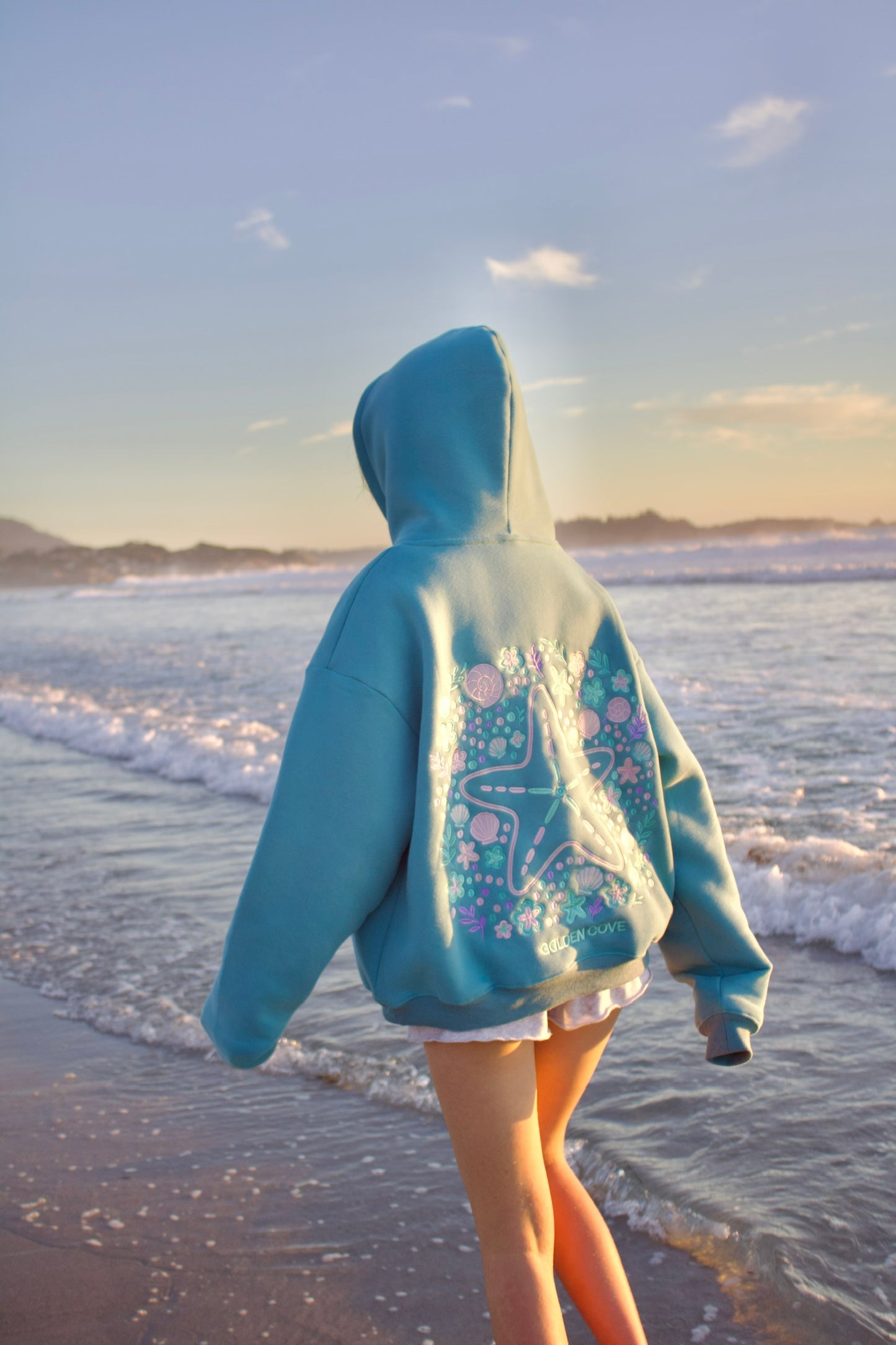 "Sea Of Stars" Oversized Embroidered Hoodie in Skywash